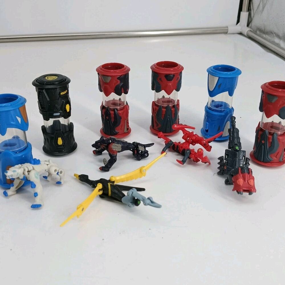 5X Toy Lot Jakks Pacific Monsuno Figures & Capsules